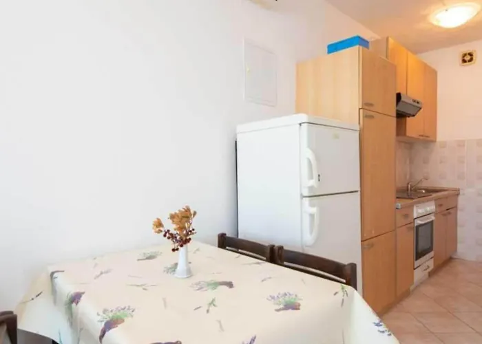Apartmán Spacious And Cozy Seafront - Two Bedroom With Terrace And Sea View *