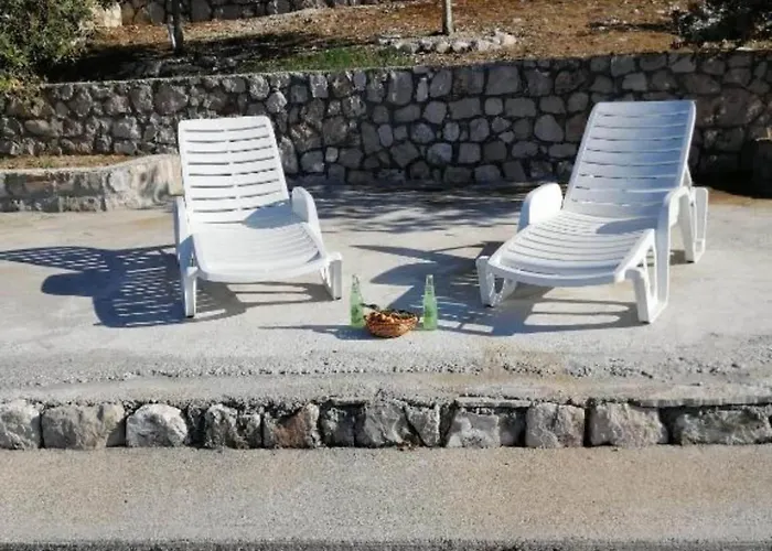 Apartmán Spacious And Cozy Seafront - Two Bedroom With Terrace And Sea View *